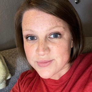 Meet your Posher, Kelli